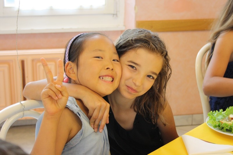 Village Camps International Summer Camp Leysin, Switzerland 2026-07-26 https://www.villagecamps.com/journals_admin/images/716-21-prom (76).jpg